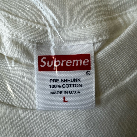 Supreme FW17 Kiss Tee - Picture 3 of 4